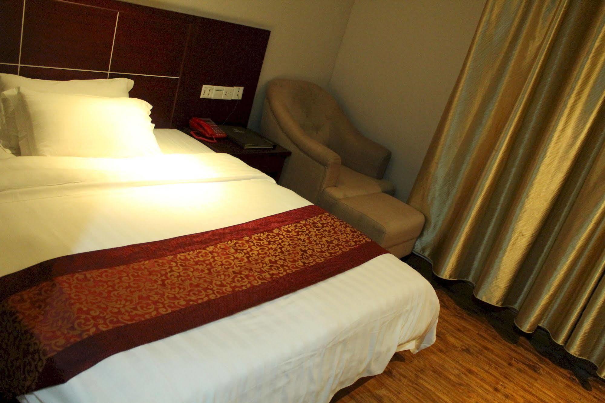 Zhongda Jindu Hotel Guangzhou Buitenkant foto